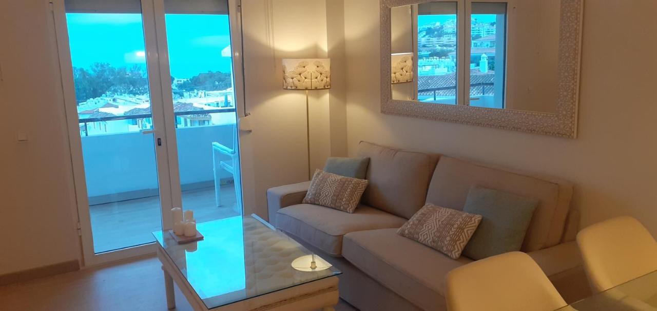Apartamento- Atico En Mijas Costa , Con Piscina. Sitio de Calahonda Buitenkant foto
